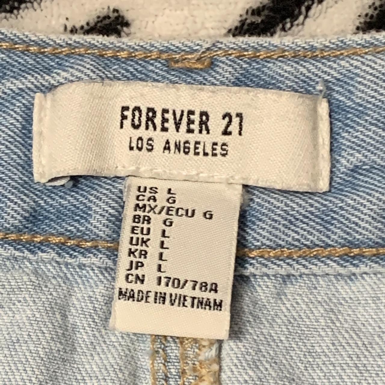 Forever 21 Y2K Button Up Jean Skirt Size Large... - Depop