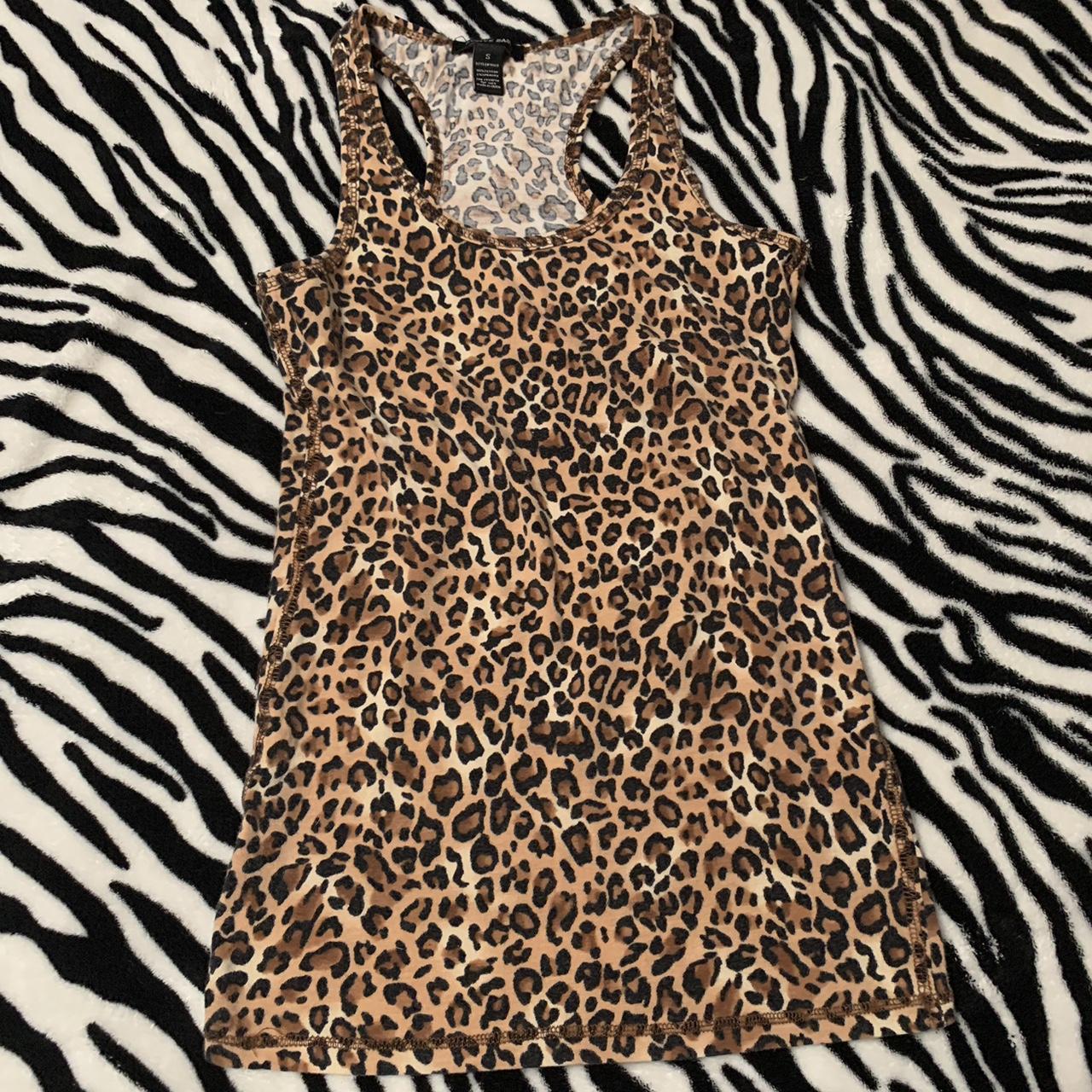Active Basic Leopard Print Tank Top Size Small Using... - Depop