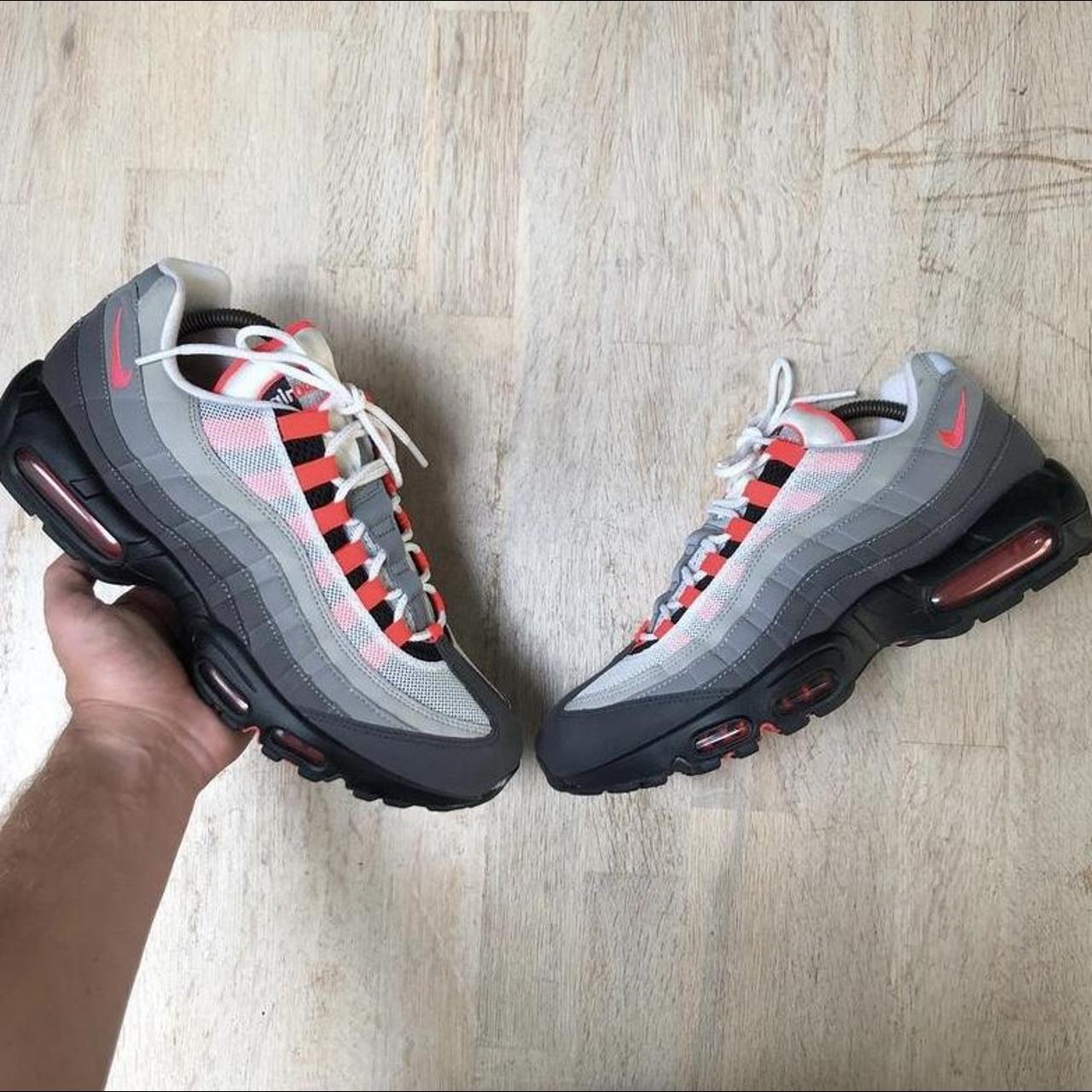 95 nike red