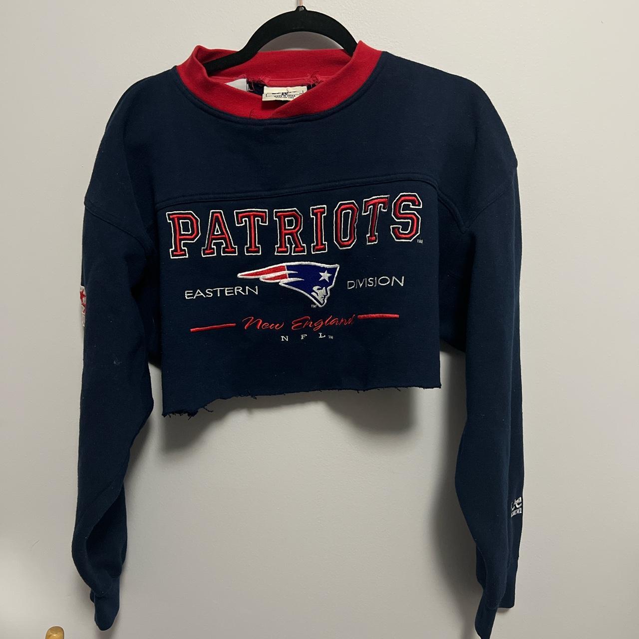 Vintage cropped embroidered Patriots crewneck Size - Depop