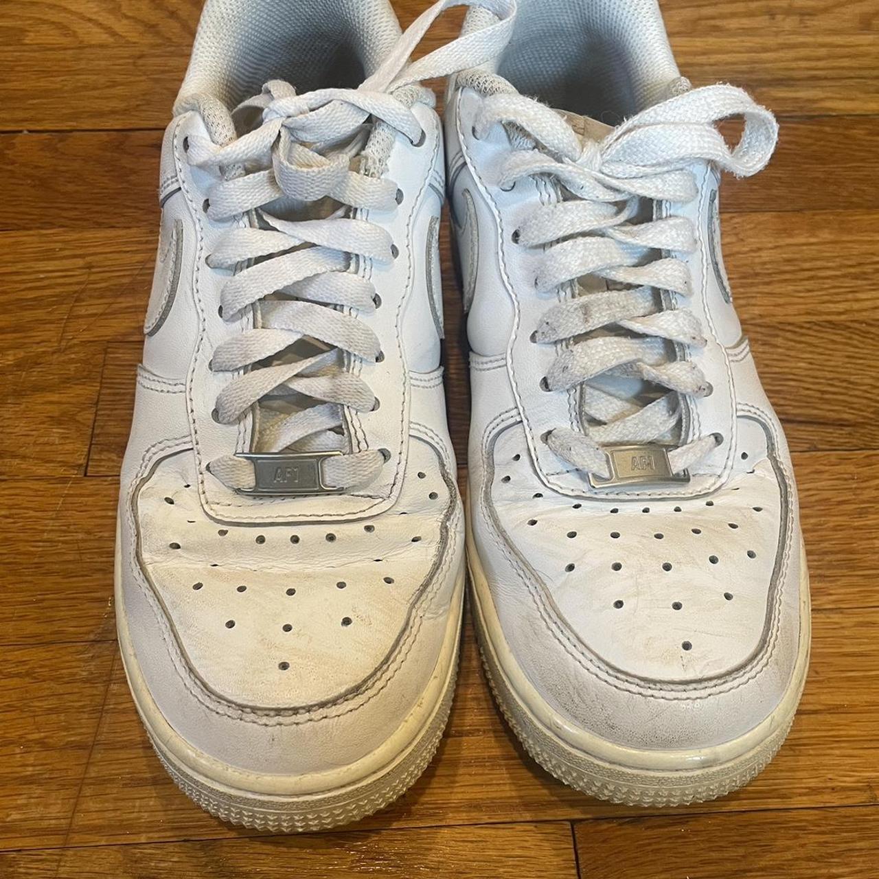 worn out nike air force 1