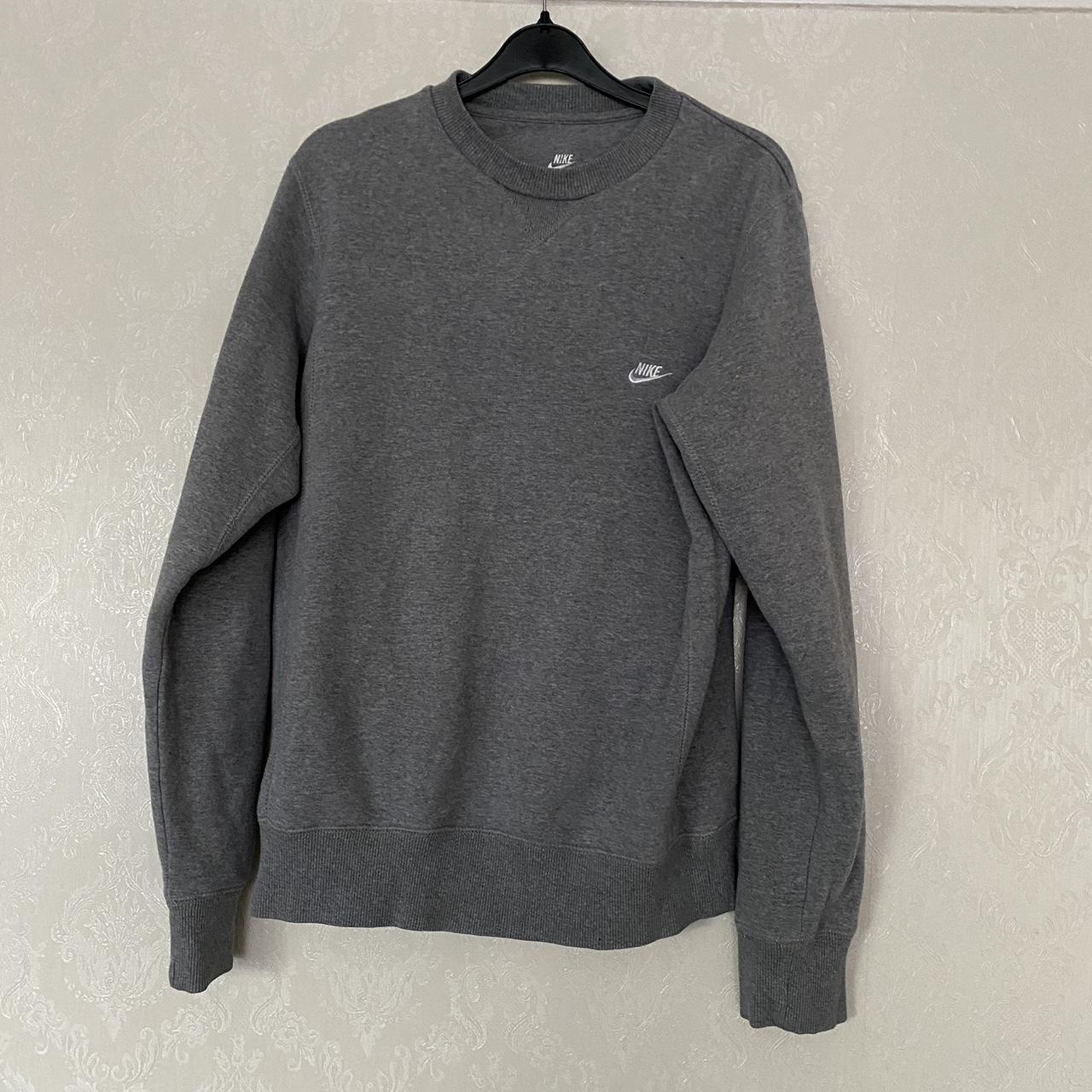 Grey Nike sweatshirt - Depop
