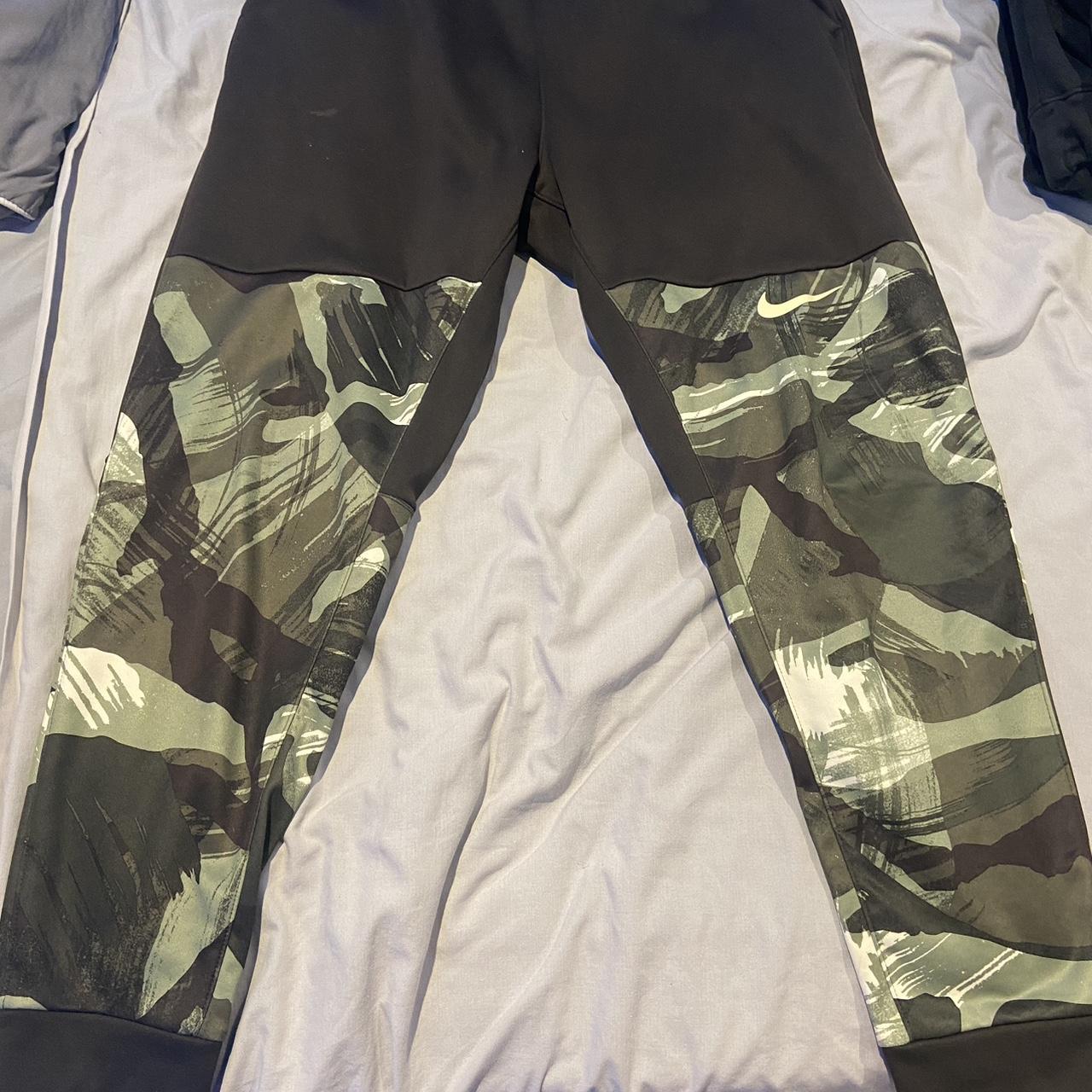 Camo Nike tracksuit #nike - Depop