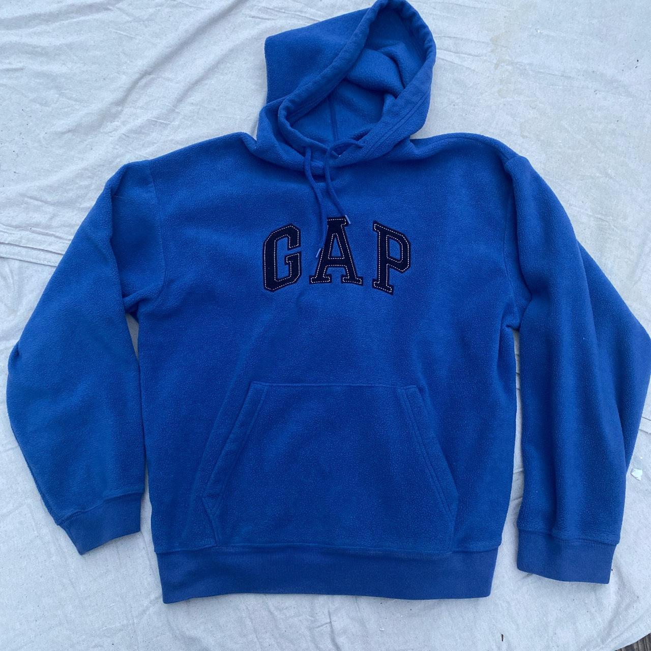 Vintage y2k size medium Gap fleece hoodie in great... - Depop