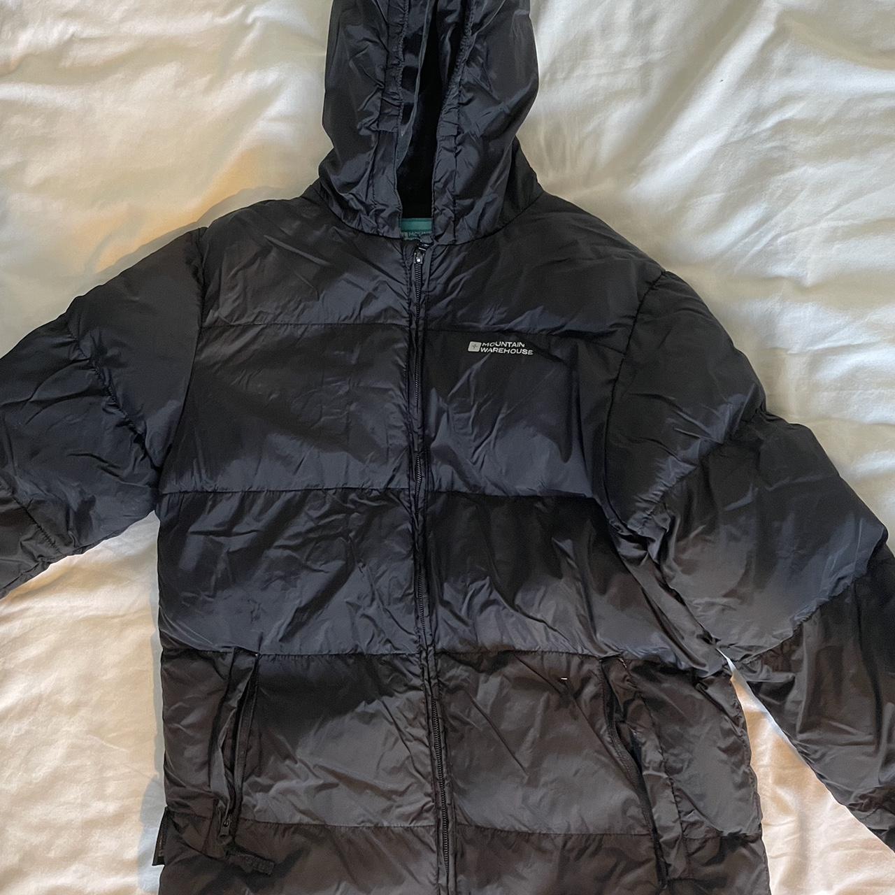 Warm puffer coat - Depop