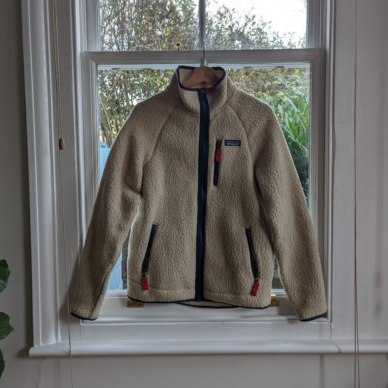 Patagonia Men's Jumper | Depop