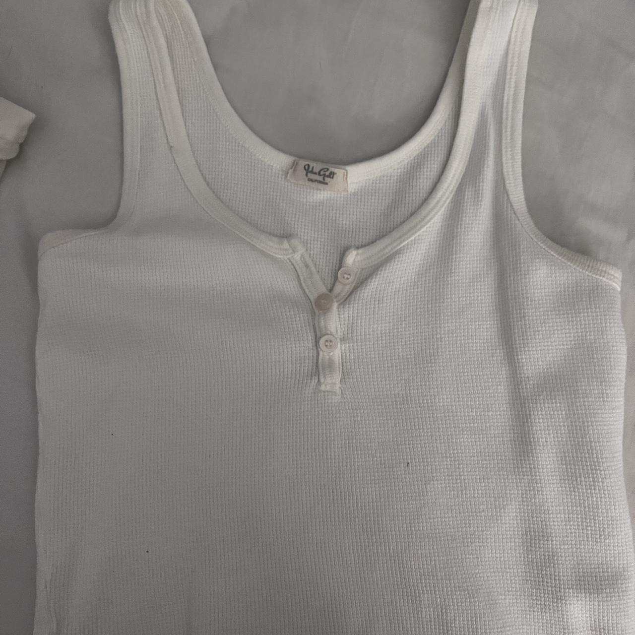 item listed by elliexnash