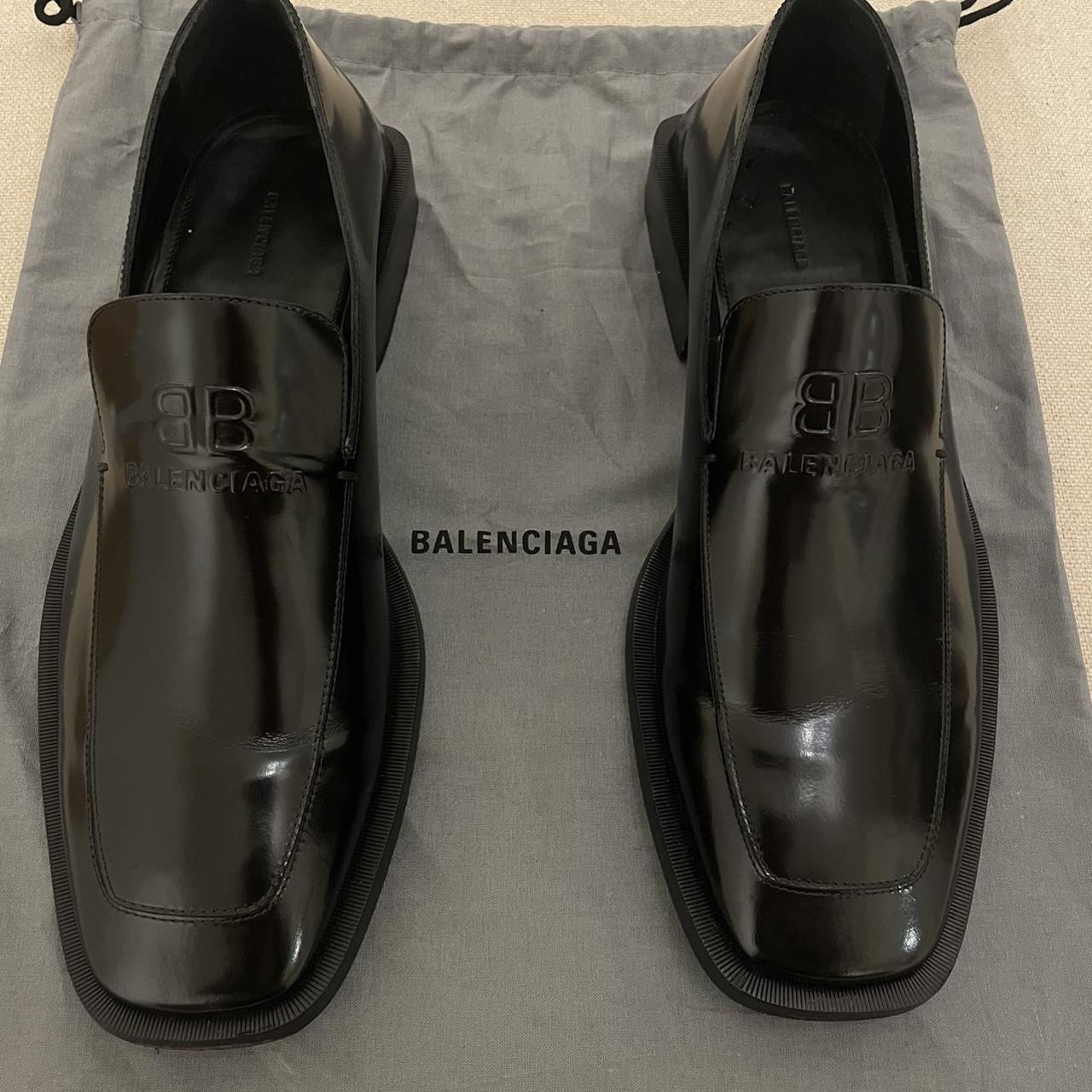Balenciaga Men's Black Loafers | Depop