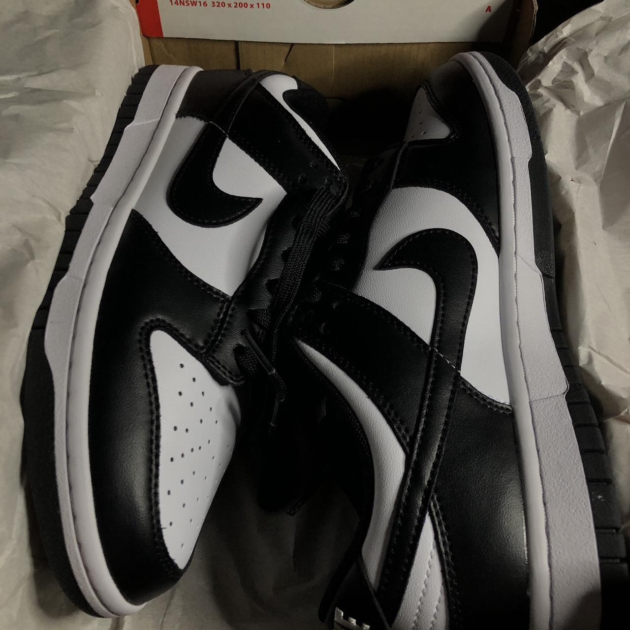 Nike Men's Black and White Trainers | Depop