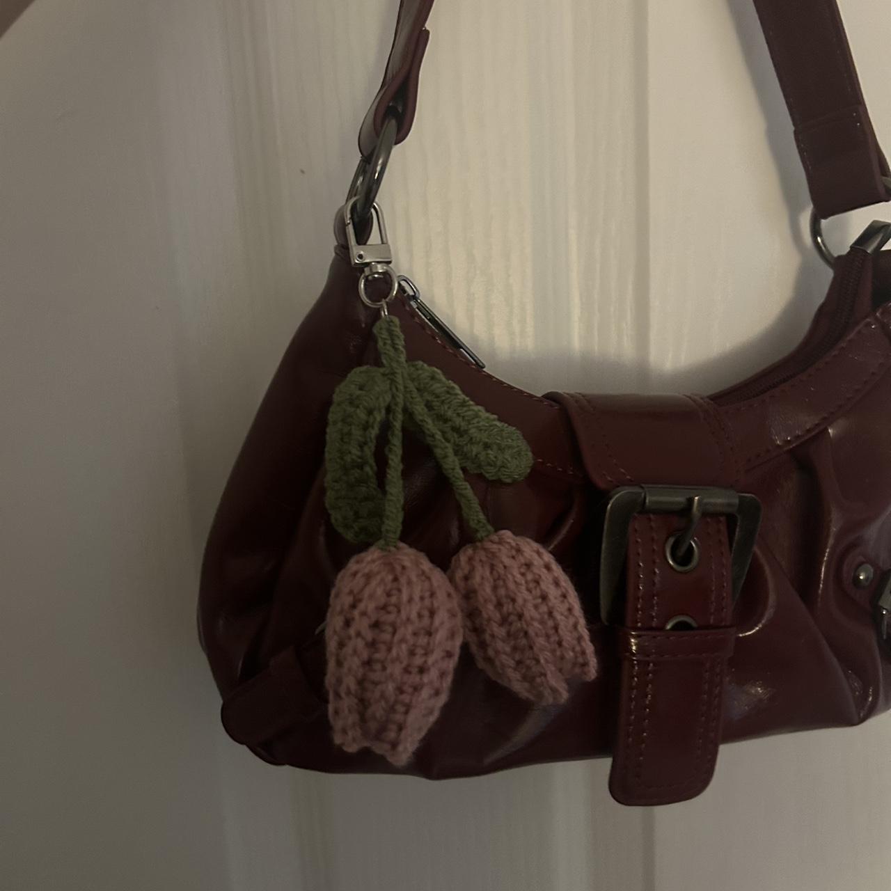 item listed by _ch3rryheart