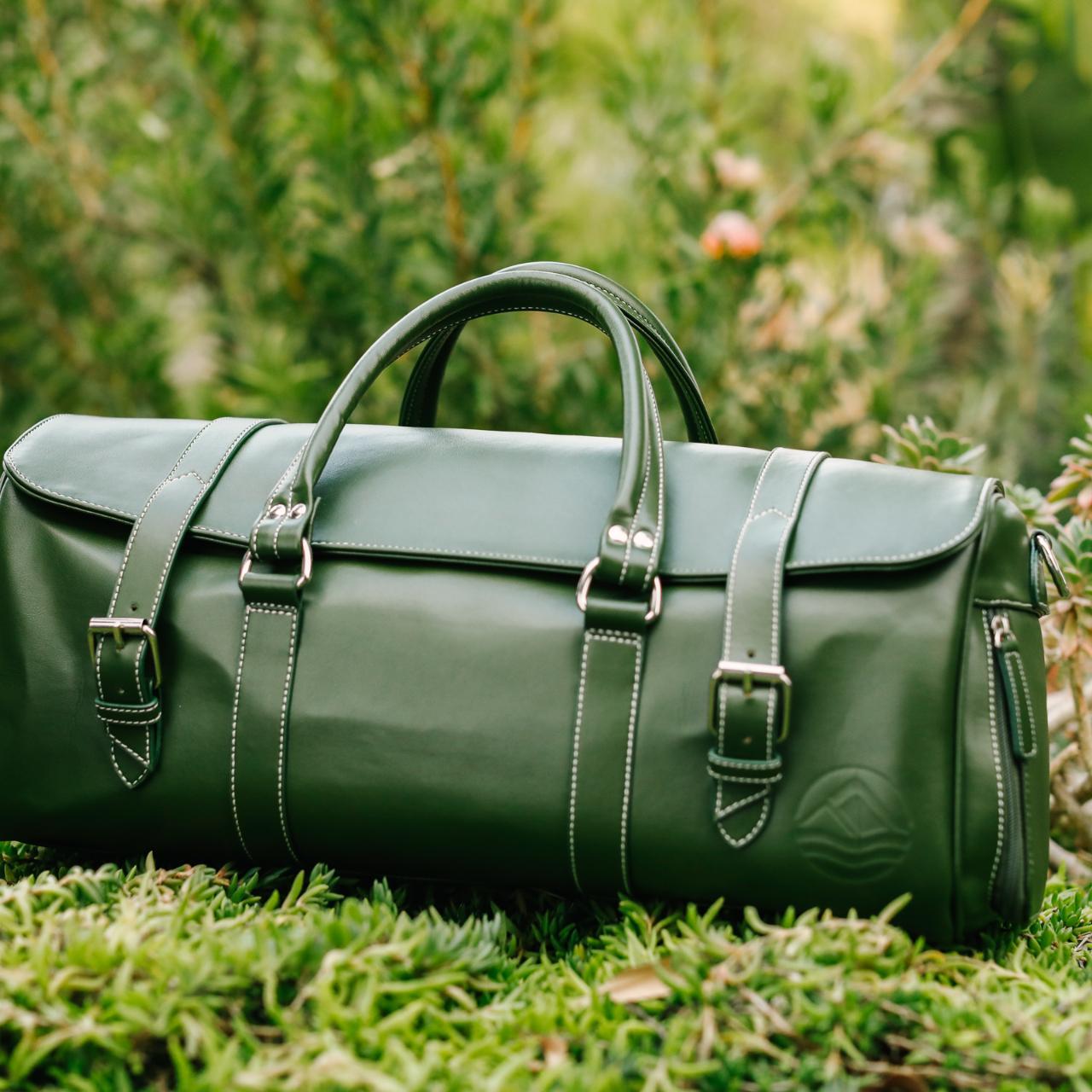 a-weekender-bag-made-of-vegan-cactus-leather-the-depop