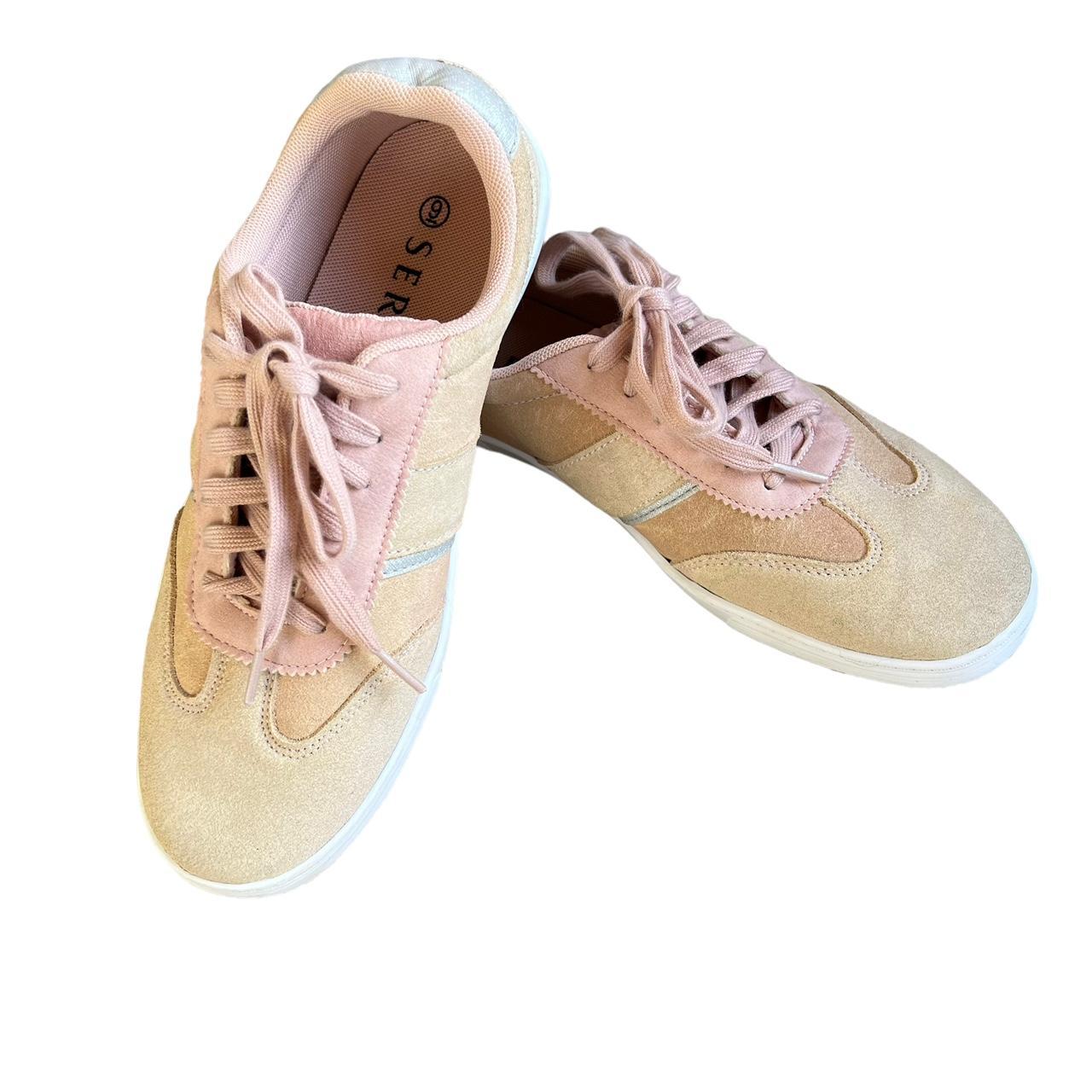Women's Pink and Cream Trainers Depop