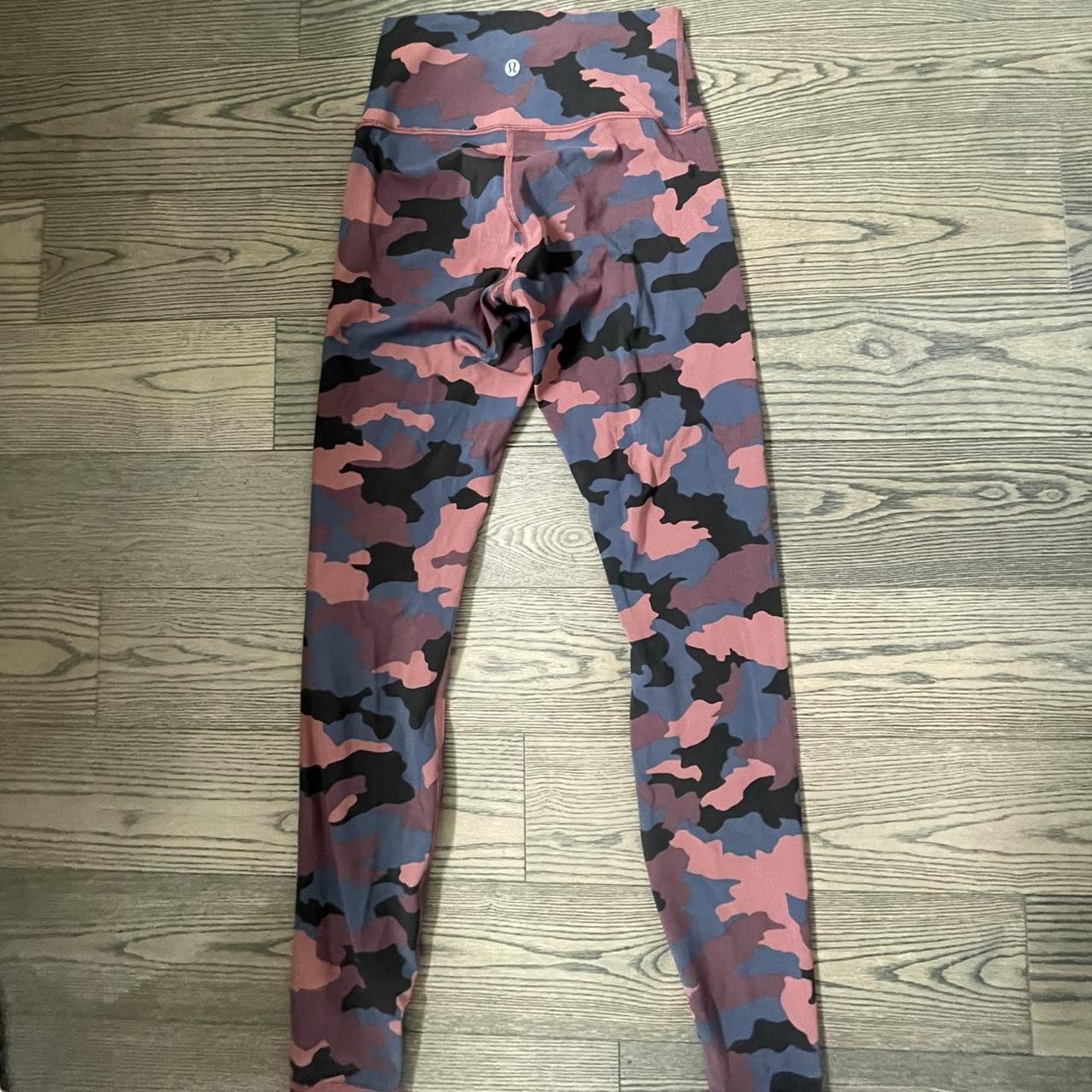 Lululemon align camo leggings Size 4, 29” length... - Depop