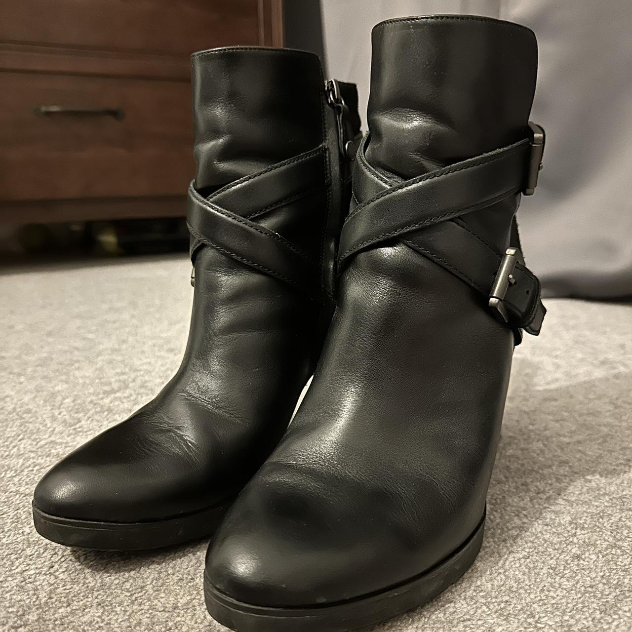 Geox Women's Black Boots | Depop