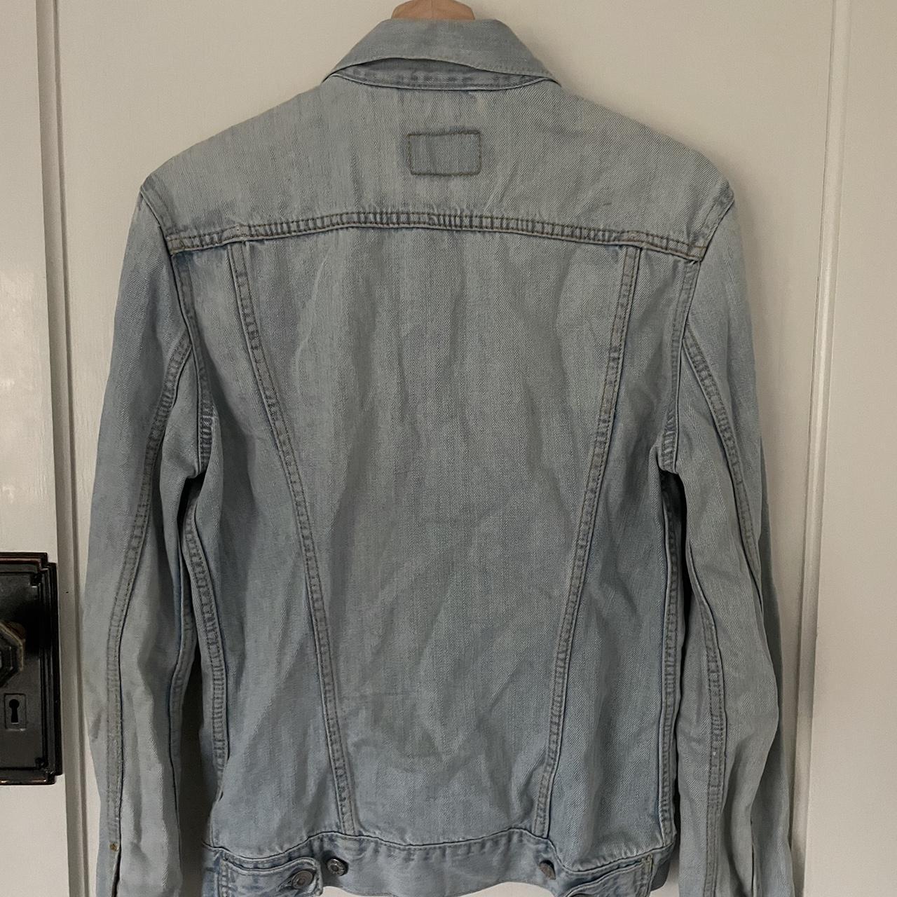 Levi’s denim jacket vintage size S Good overall... - Depop