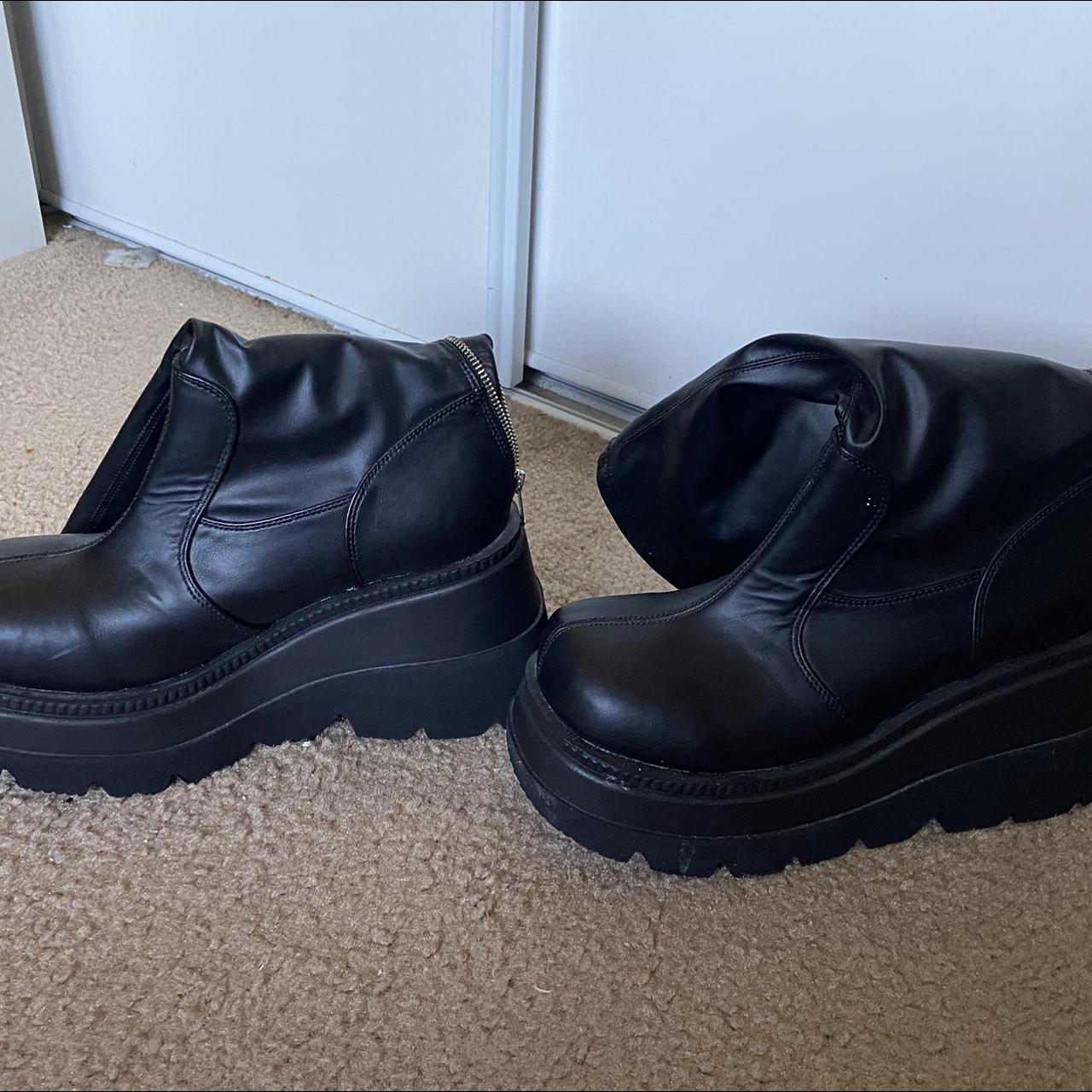 demonia mens platform boots