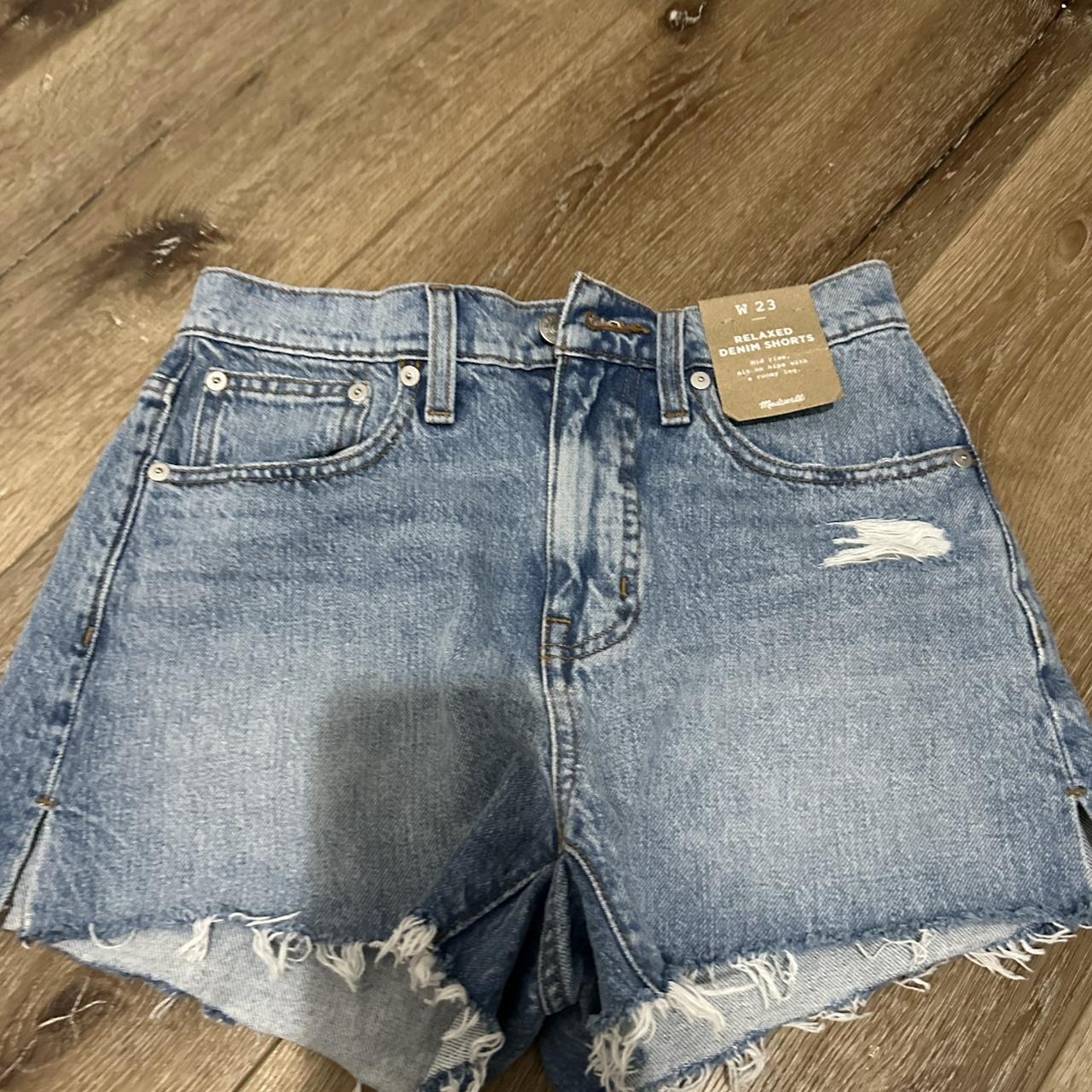 Women's Shorts | Depop