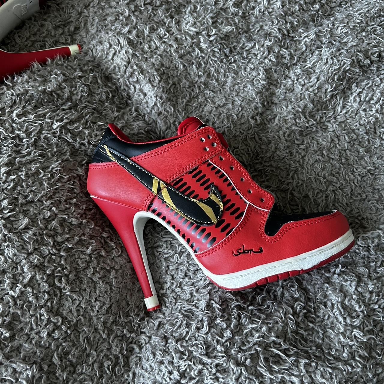 Sui Zweet constante Rare Nike SB Dunk High heels -Size 7 -No... - Depop