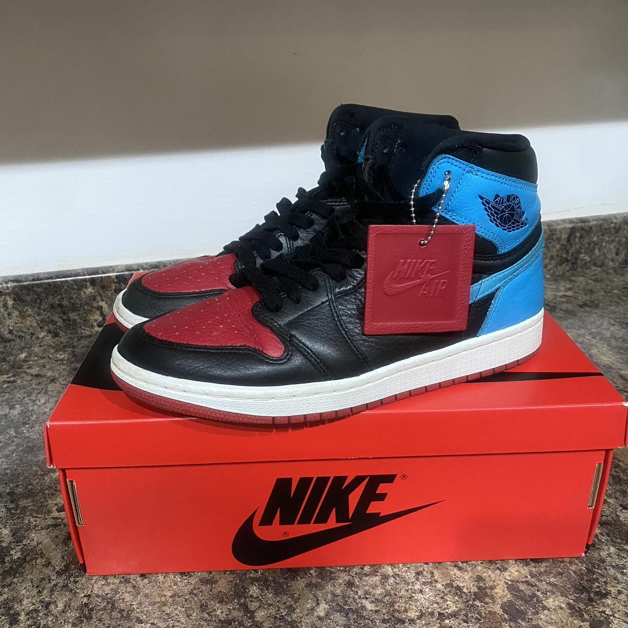 Jordan 1 retro high og outlet black/powder blue/gym red mens