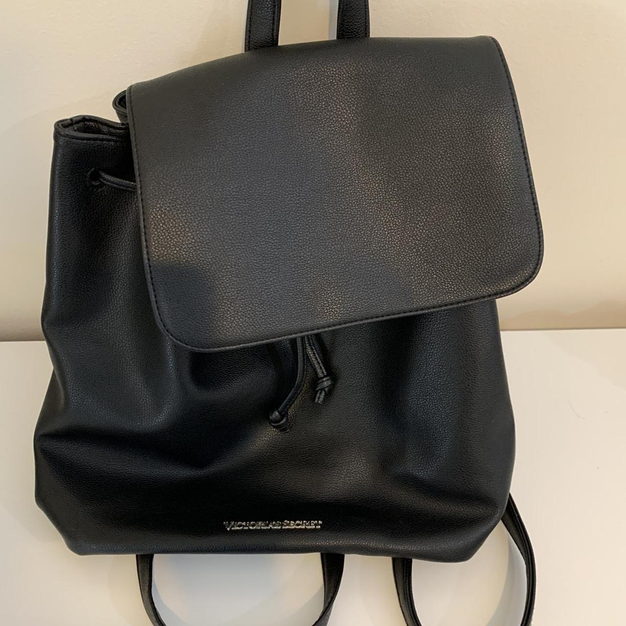 Victoria's Secret Women's Black Bag Depop