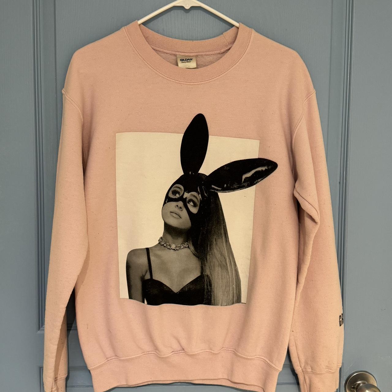 Ariana Grande Dangerous Woman pink crewneck size M