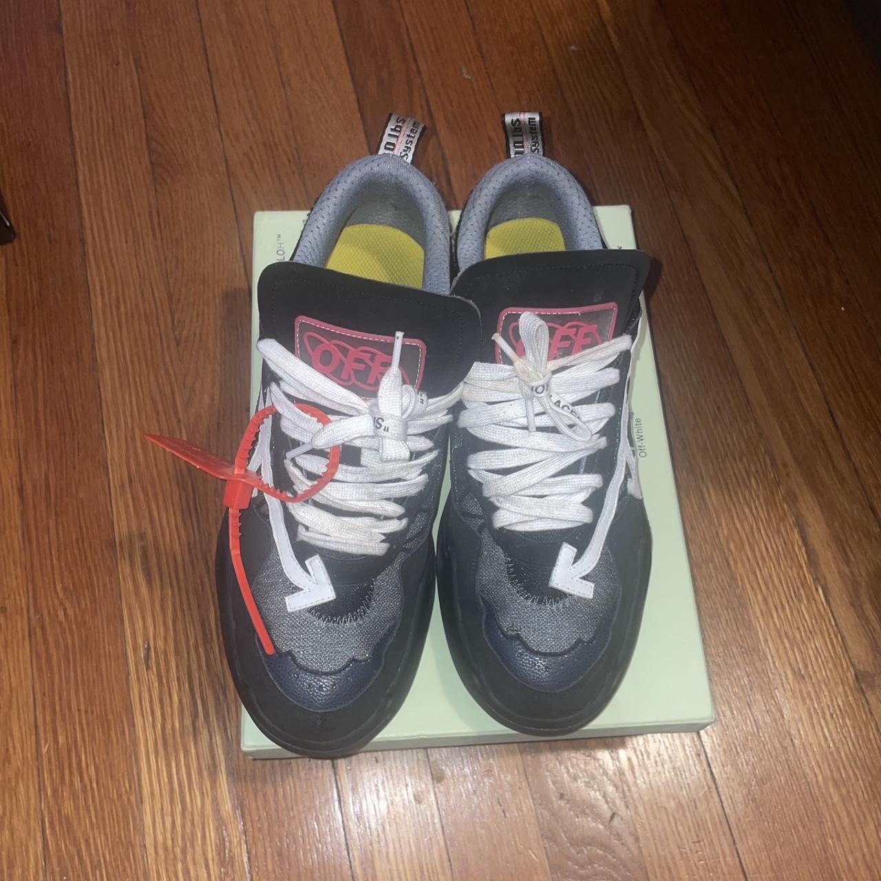 Off-white Men's Black Trainers 