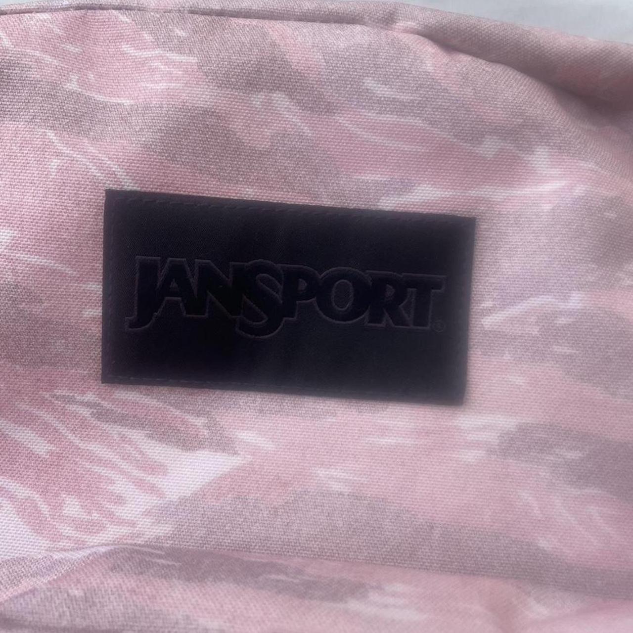˚ʚ♡ɞ˚ pink camo jansport backpack˚ʚ♡ɞ˚ Jansport... Depop