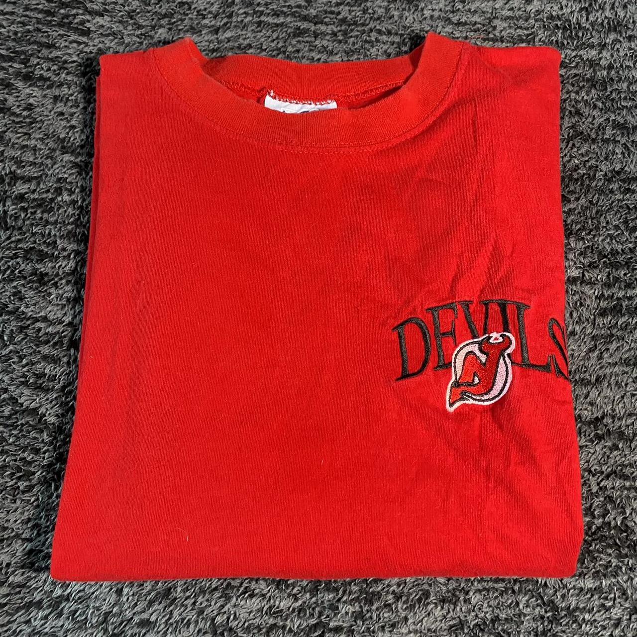 New Jersey Devils Vintage Tee. Single Stitch dope - Depop