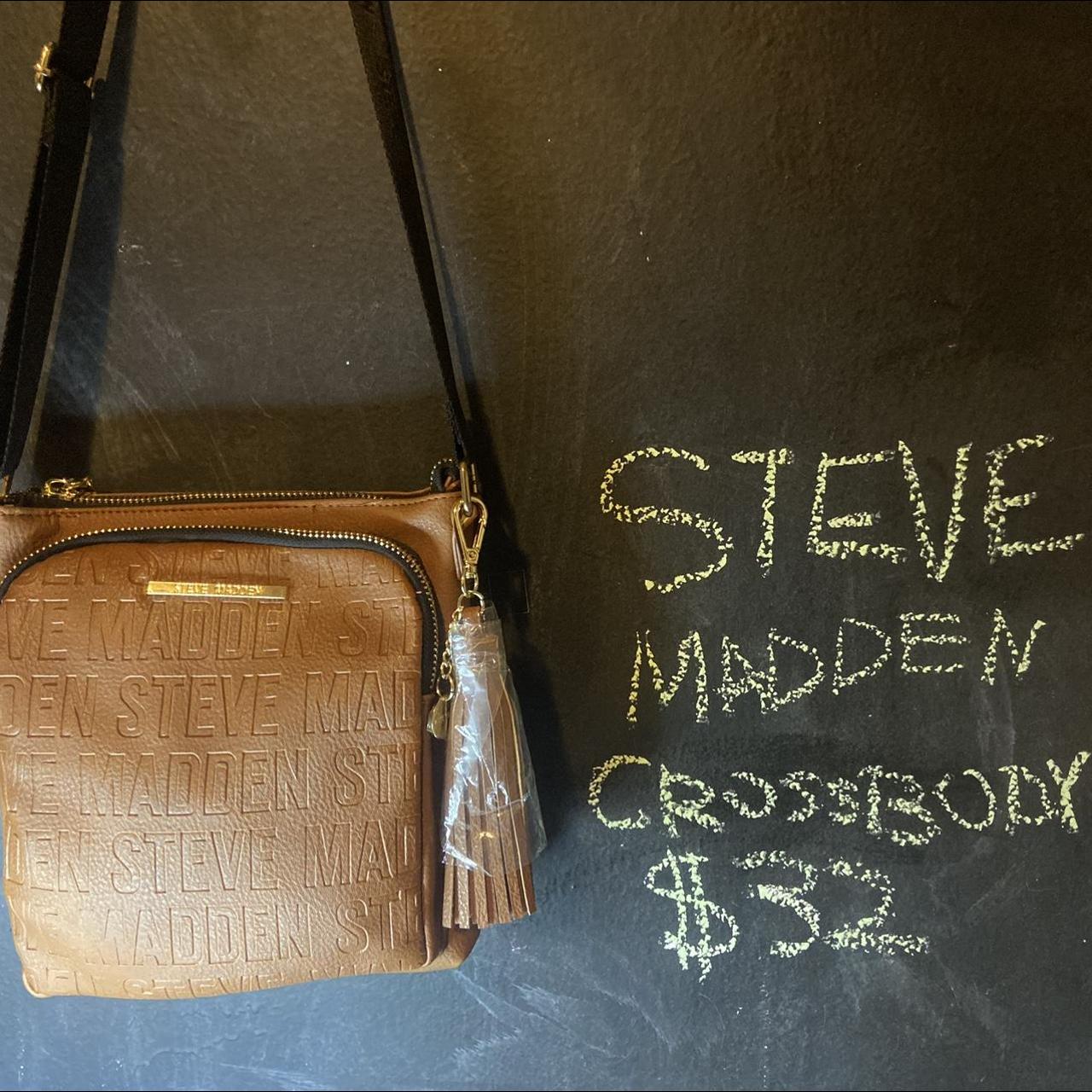 steve madden crossbody purse brown/grayish - Depop