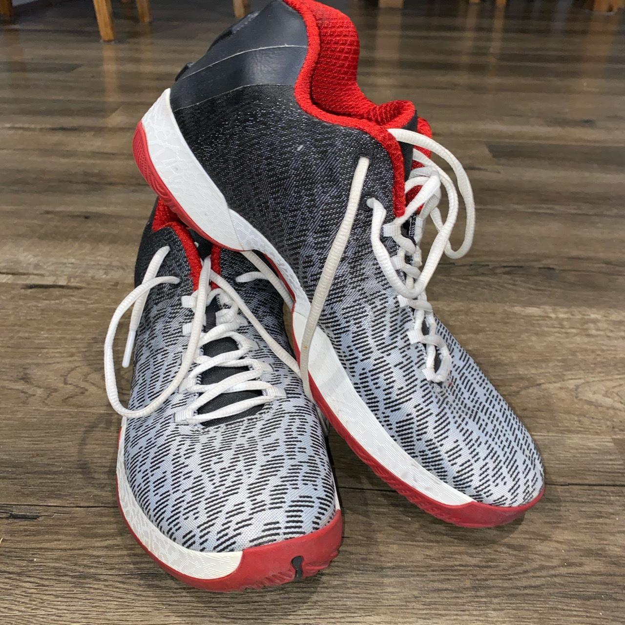 wide jordan basketball shoes