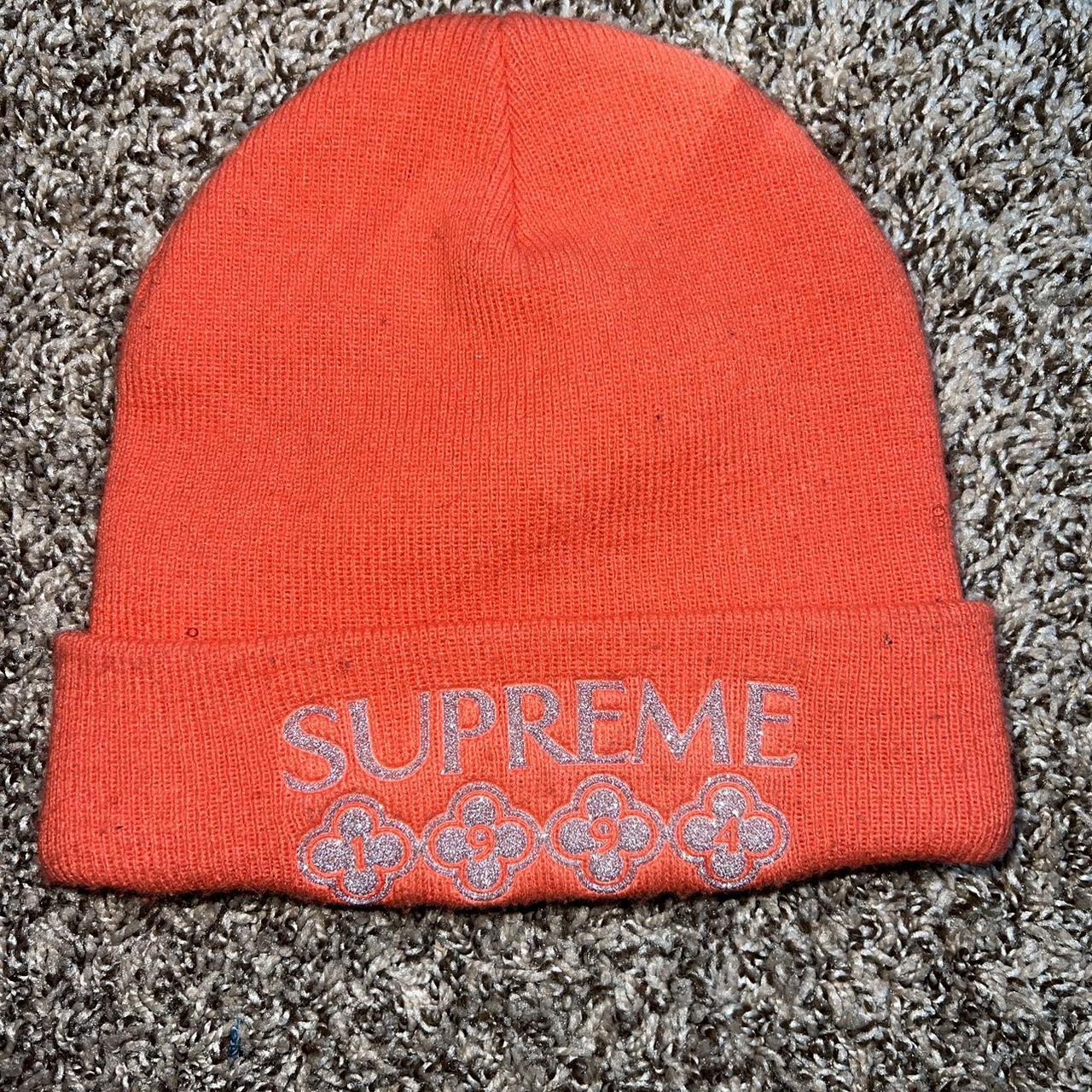RED SUPREME USA BEANIE ✿no flaws ✿FREE TRACKED US - Depop
