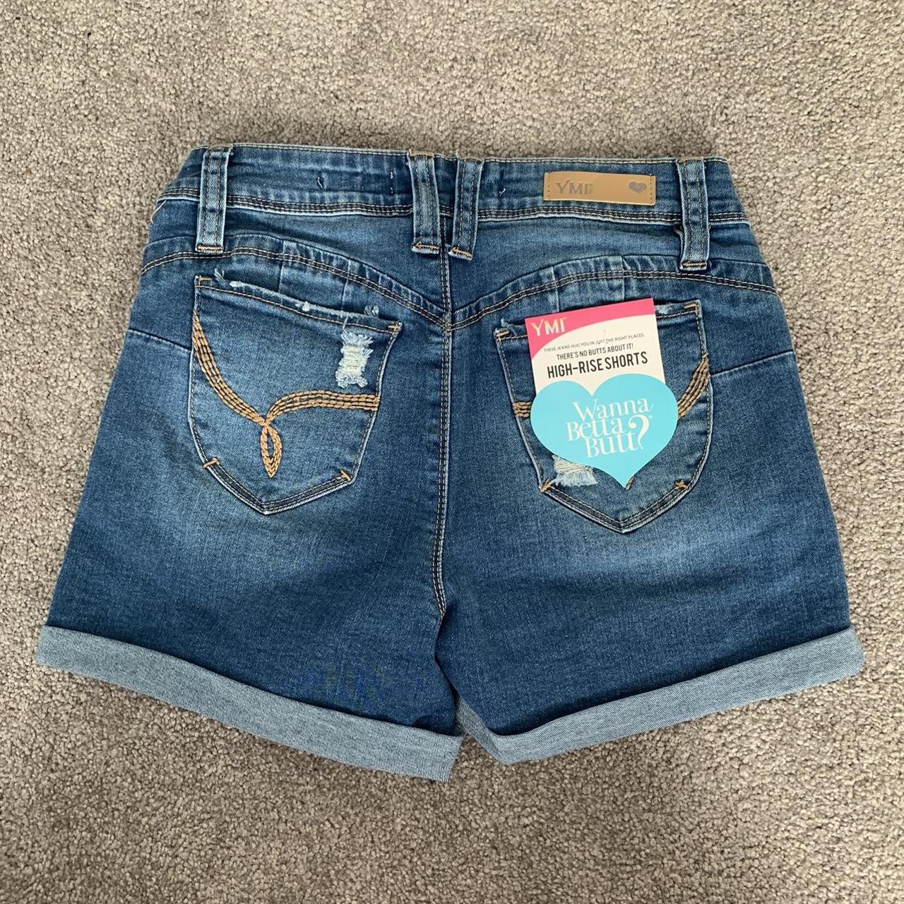 YMI JEANS blue jeans/jorts has three buttons and - Depop