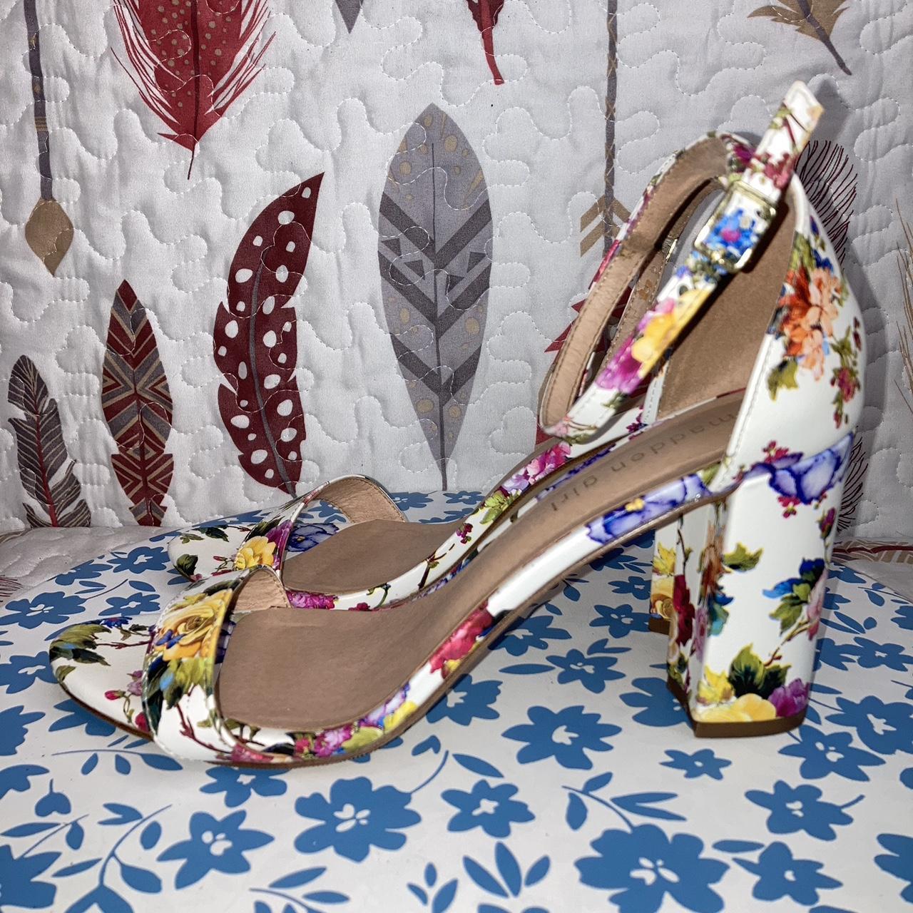 Madden girl sandals on sale floral