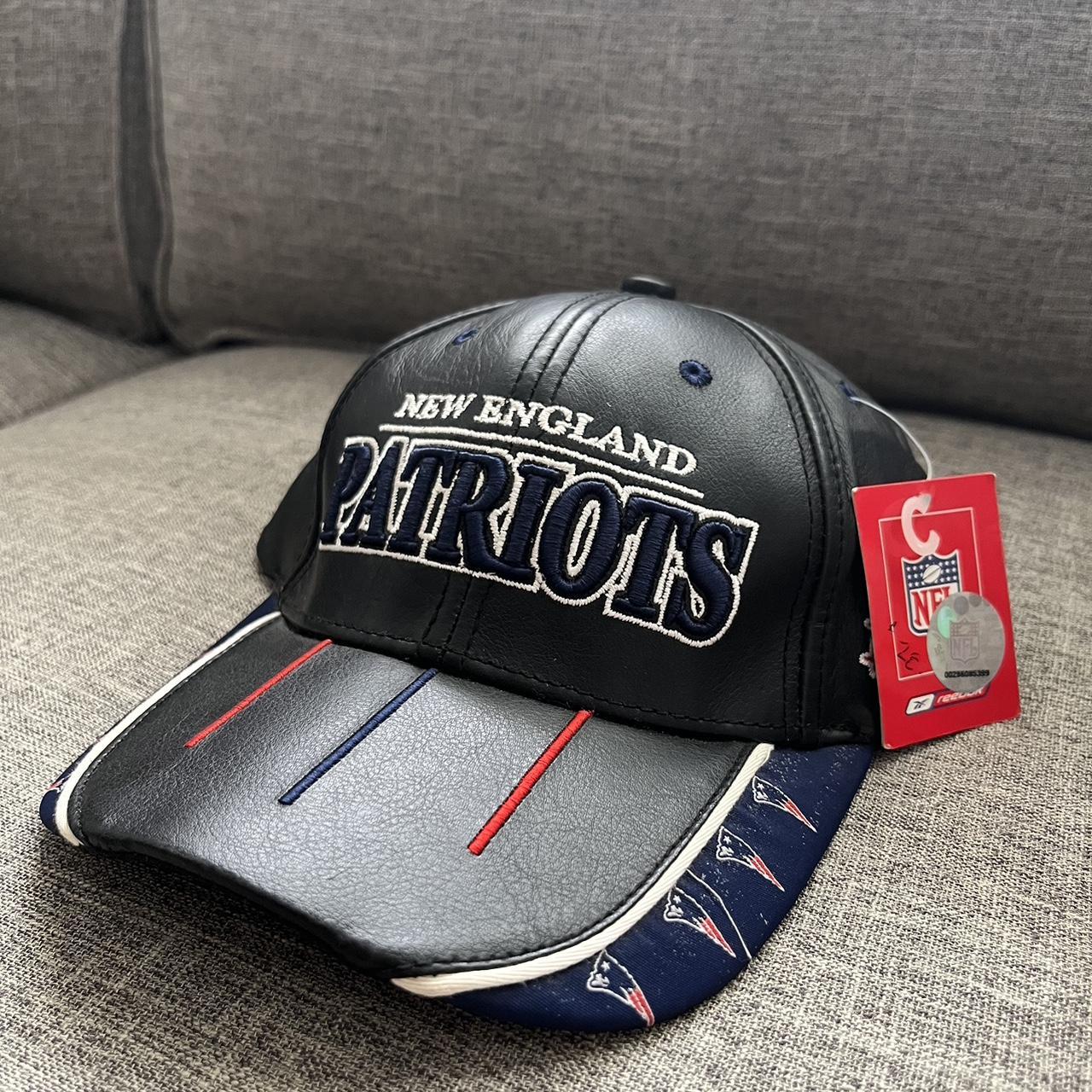 Vintage Reebok patriots hat. Slight stain inside - Depop