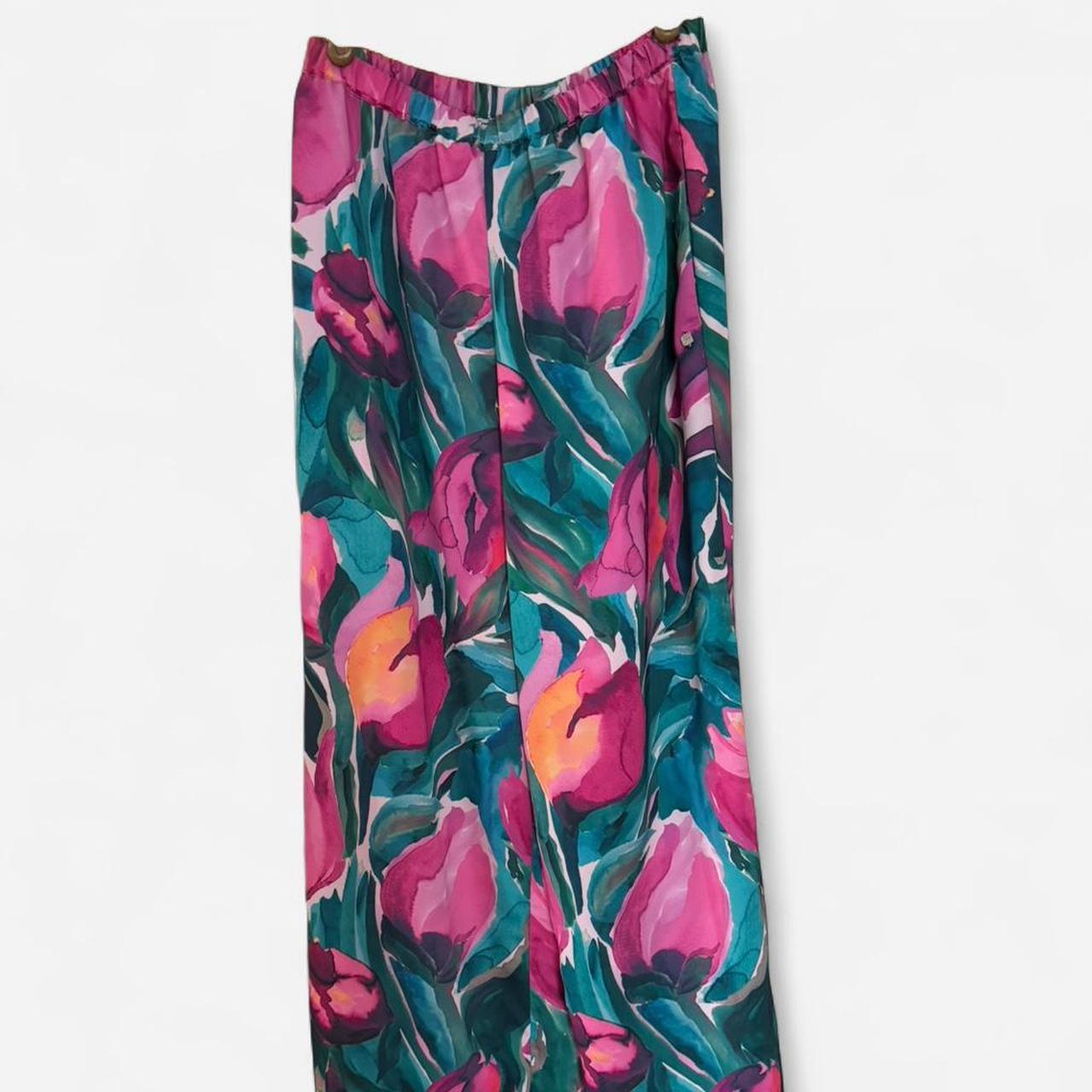 Fabletics Women's Bottom - Multi/Pink – Fabletics… - image 2