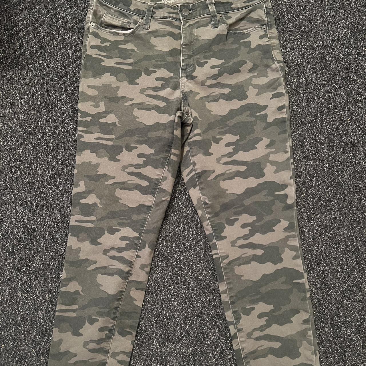 Universal thread deals camo jeans