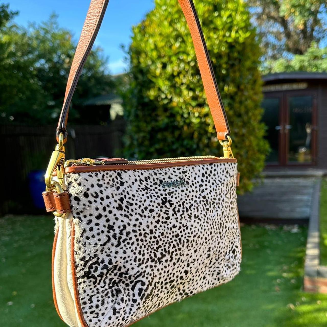 Vintage Fossil Leopard print shoulder bag Tan. Depop