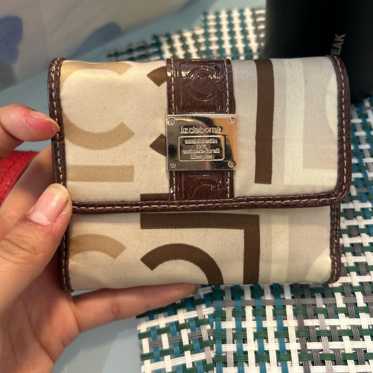 item listed by hneyb4e