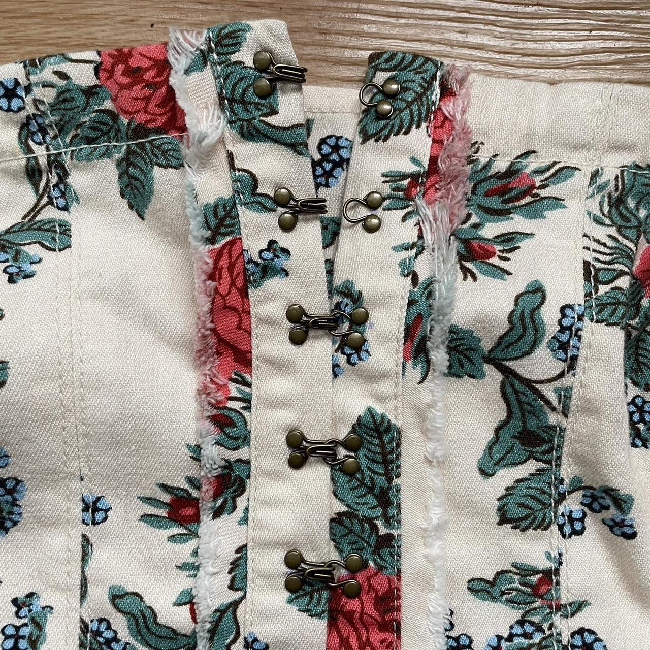 freepeople corset floralcorset Lights out... Depop