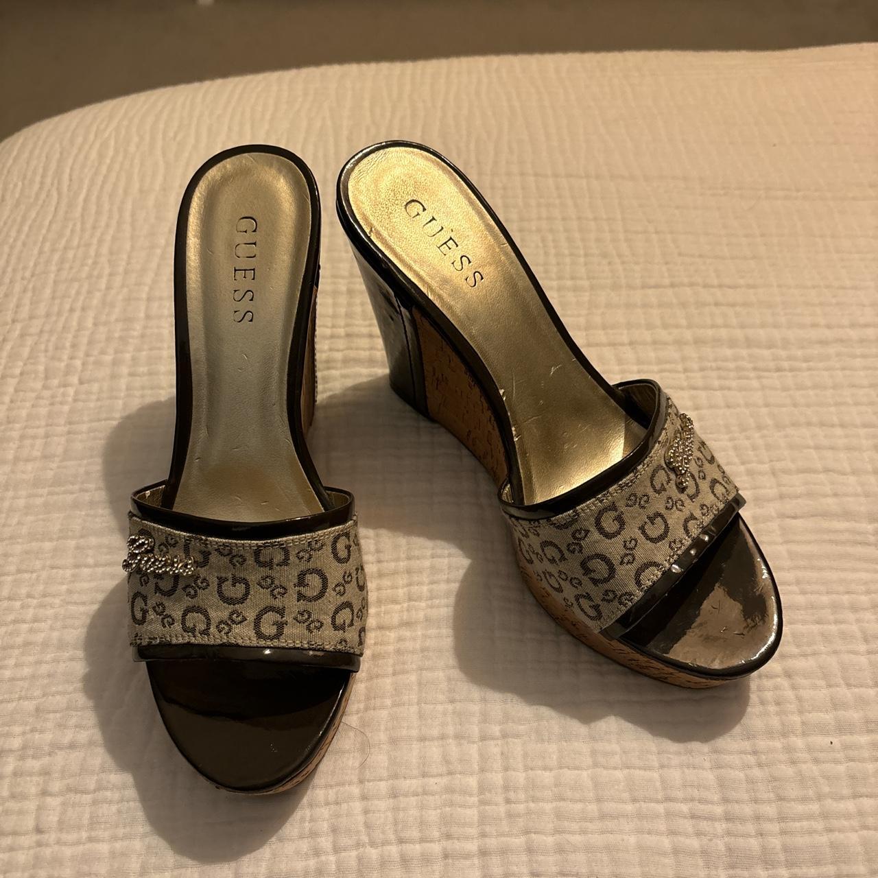 guess wedge heels