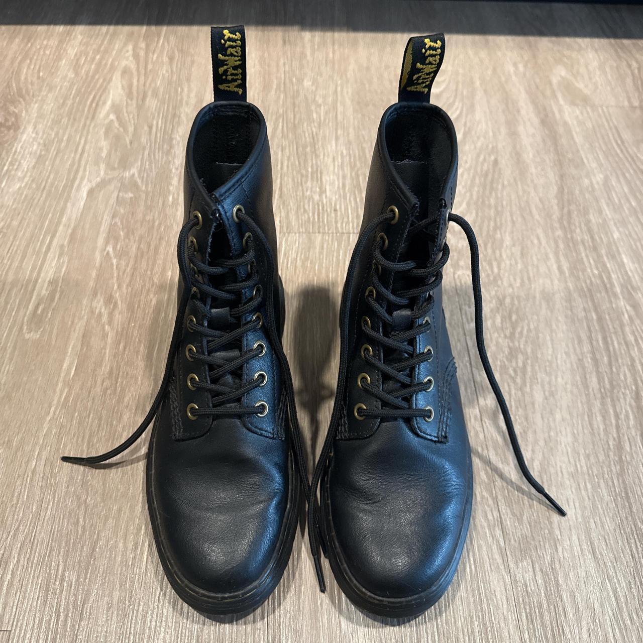 Dr. Martens Women's Lace up Boots - Black - US 7 … - image 1