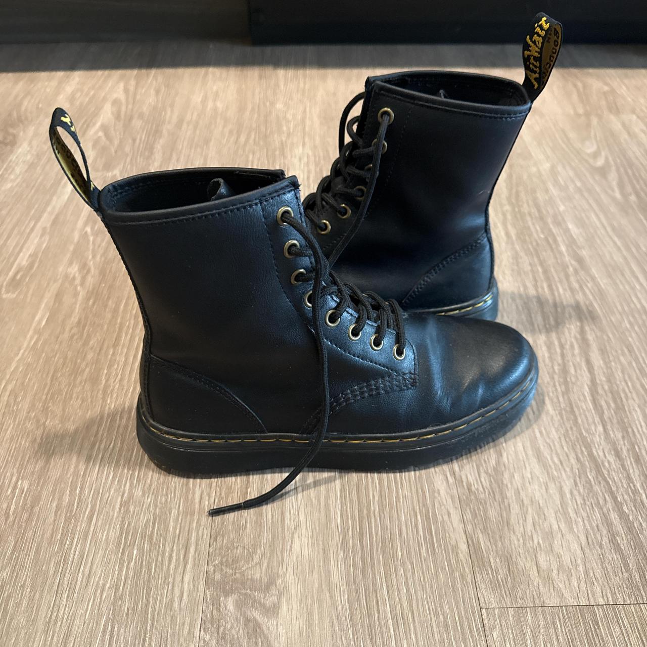 Dr. Martens Women's Lace up Boots - Black - US 7 … - image 2