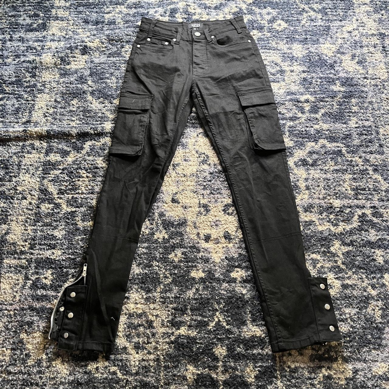 Cargo jeans from Boohooman size 28 D on left leg... - Depop