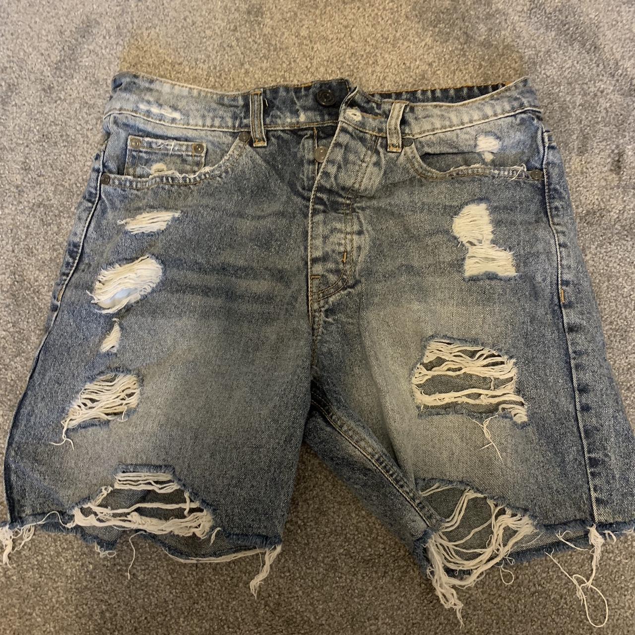 American eagle best sale ripped shorts mens