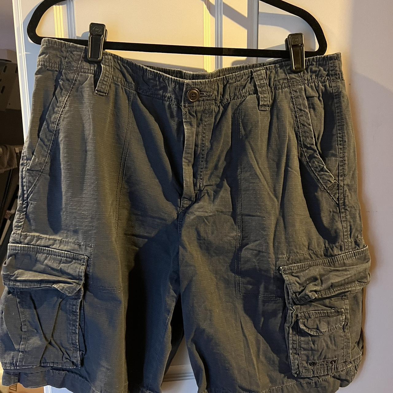 Men’s Aeropostale Cargo Shorts Size 36 Depop