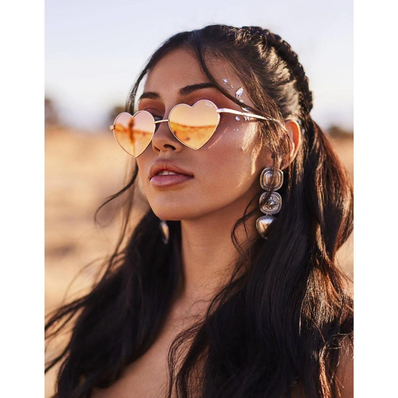 Quay X Elle Ferguson Kim 55mm Heart Sunglasses In Gold/ Blue Fade | ModeSens