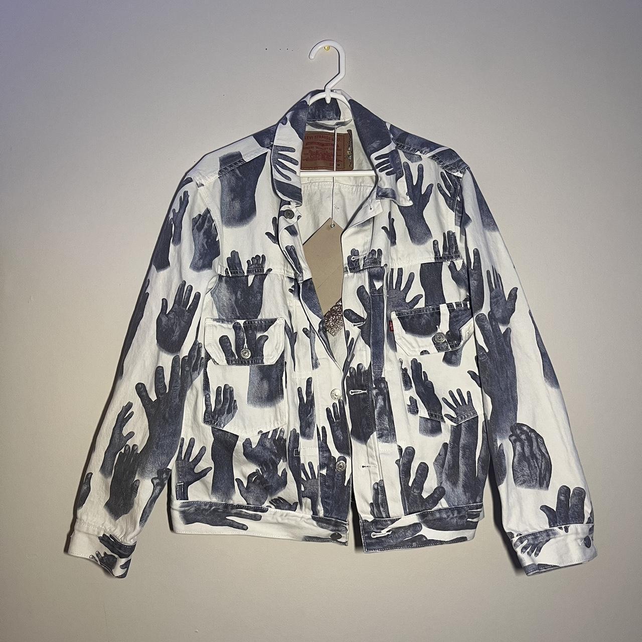 item listed by howiehero