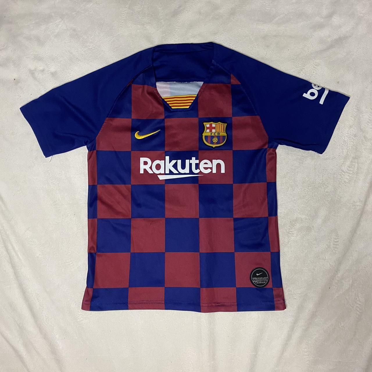 Messi FC Barcelona Jersey Youth XL Pre-owned. No - Depop