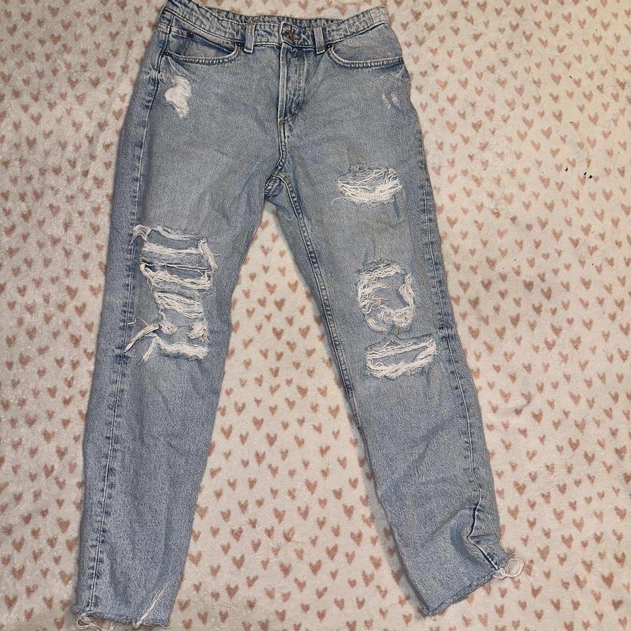 Ripped mom jeans. Barely worn. Size 36/32. - Depop