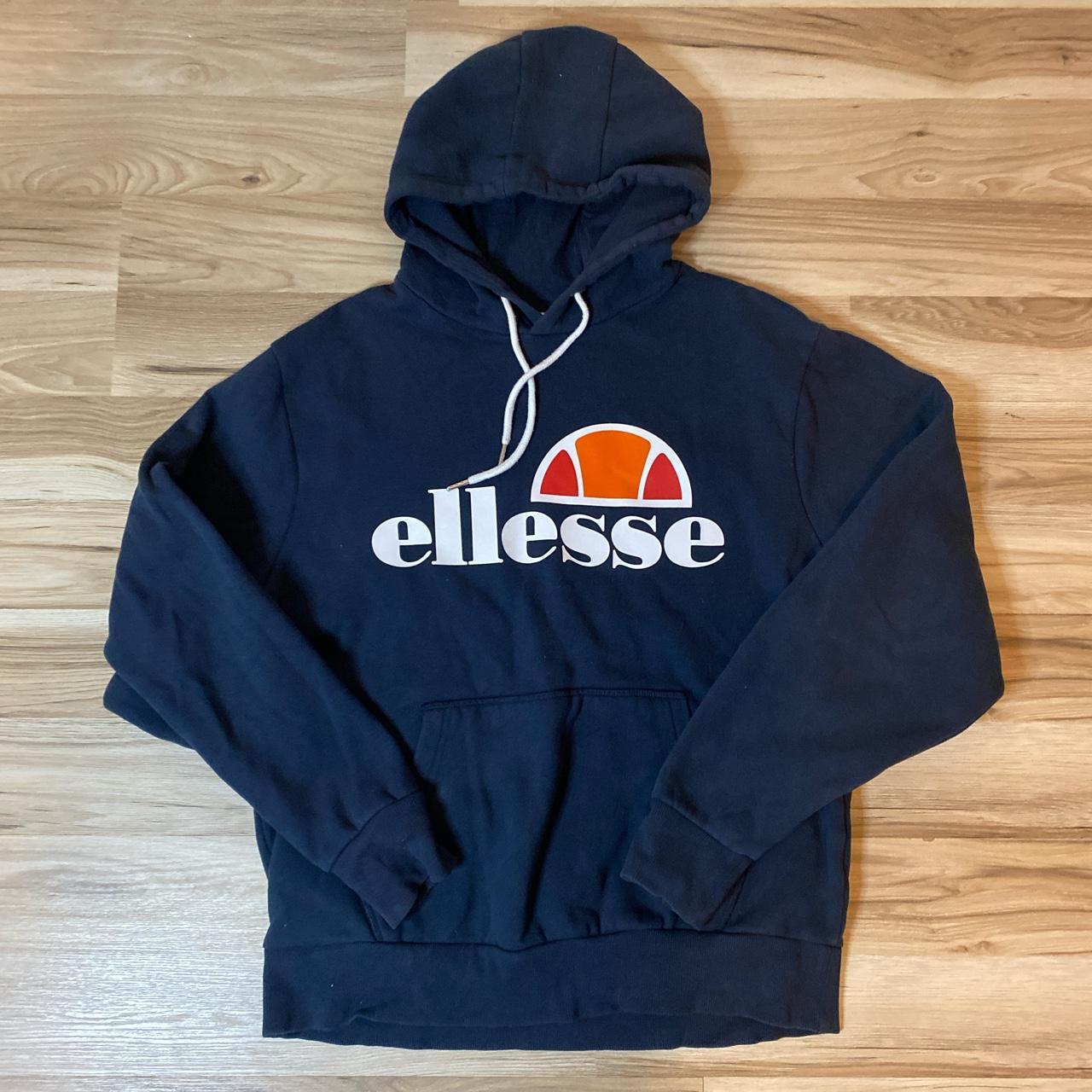 Ellesse Men's Navy Hoodie | Depop